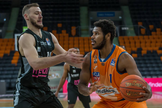 信与拼劲 信与拼劲