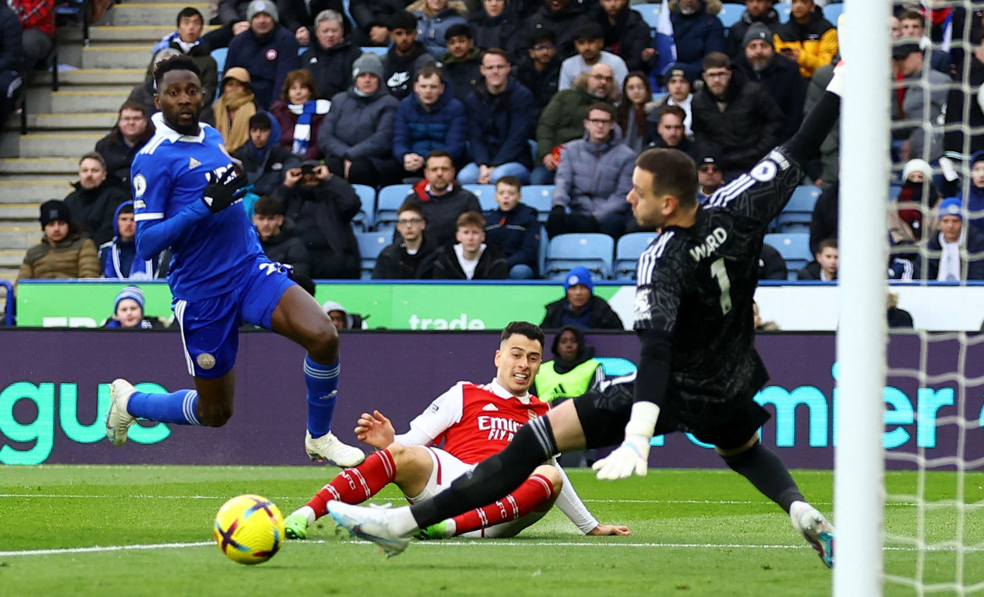 要更多国际 要更多国际