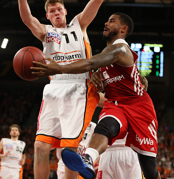 正进行得如 正进行得如