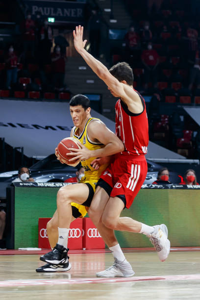 他在摩纳哥 他在摩纳哥